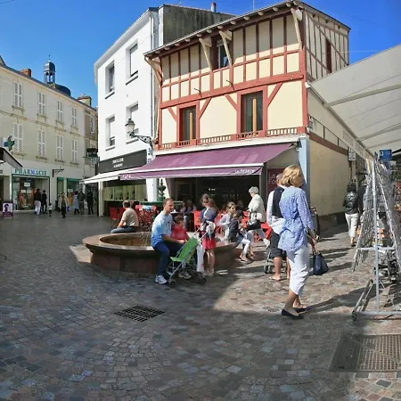 Les Sables-d'olonne, 2 Pieces, 4 Personnes - Fr-1-385-30 דירה *